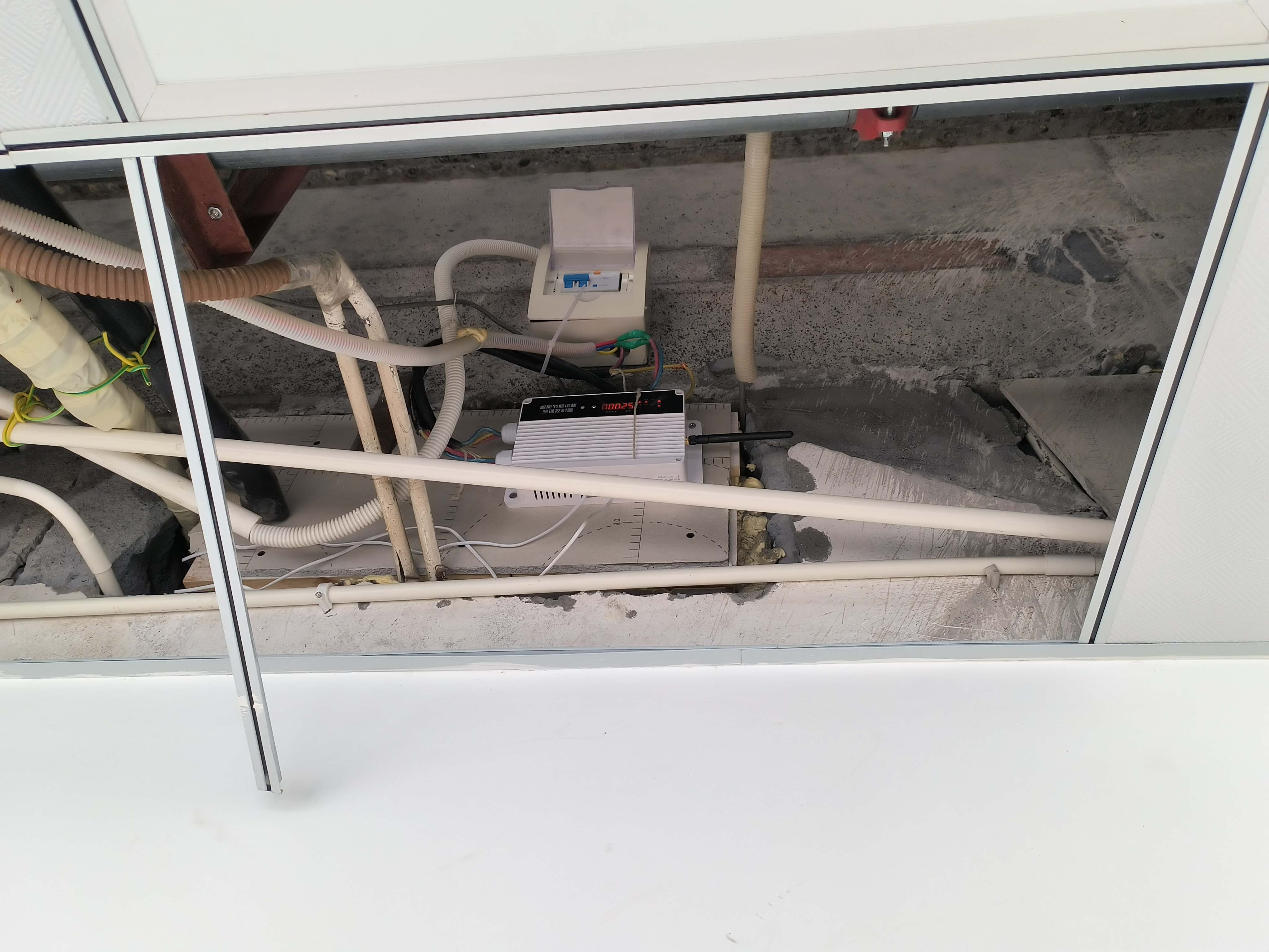 宜昌法院分體空調(diào)節(jié)能管理控制系統(tǒng)